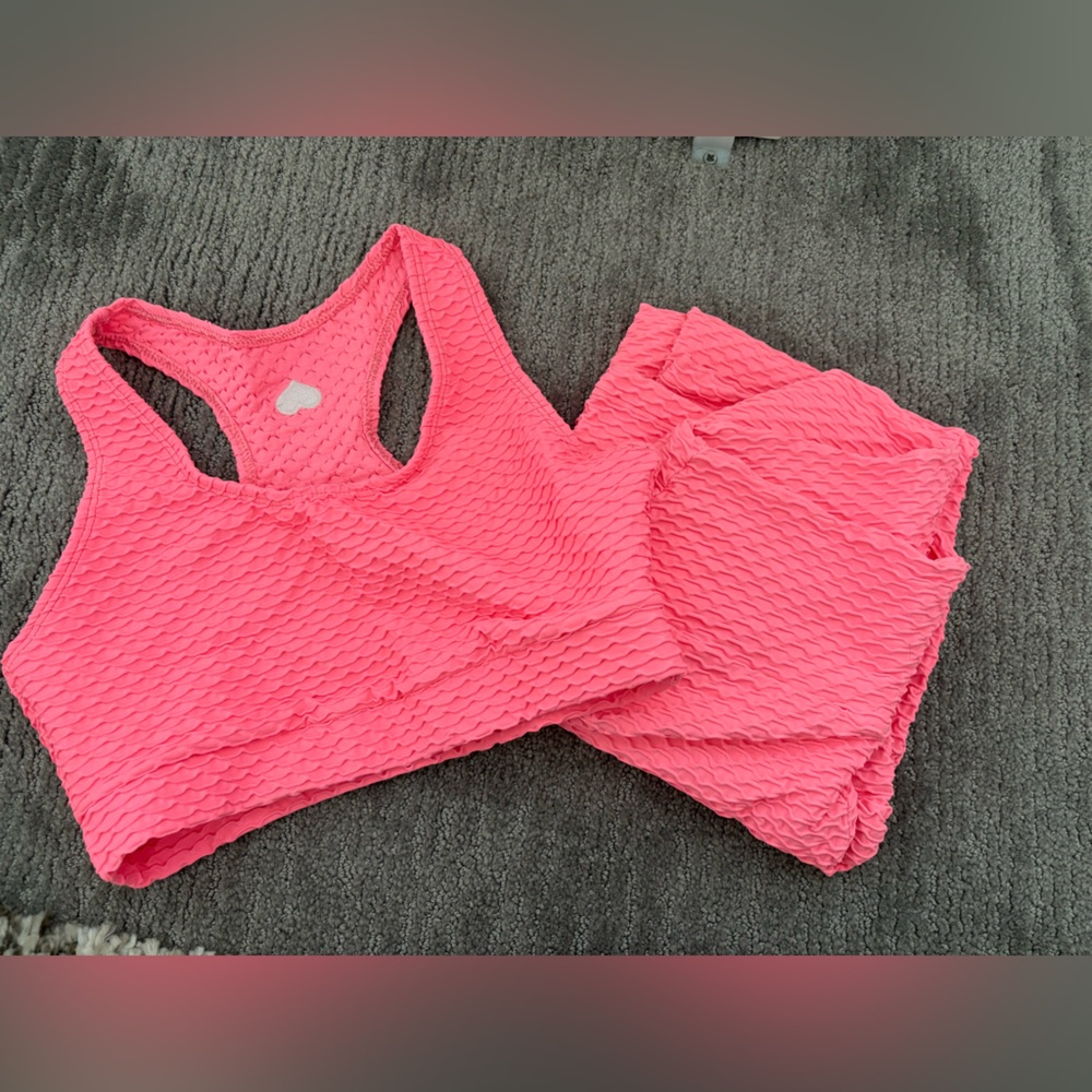 Booty By Brabants set in pink sand